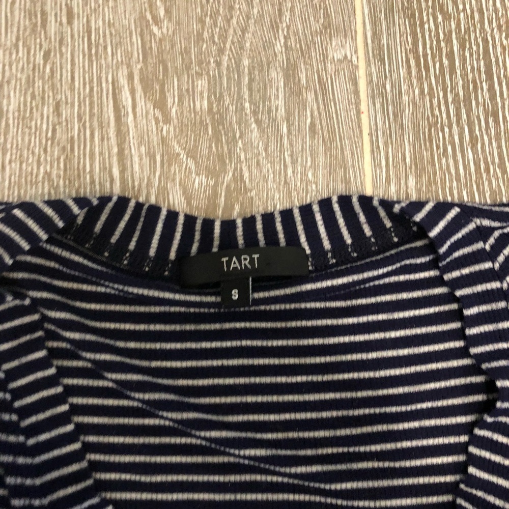 Tart Women’s Shirt Size Small Striped Button Front - Picture 5 of 5
